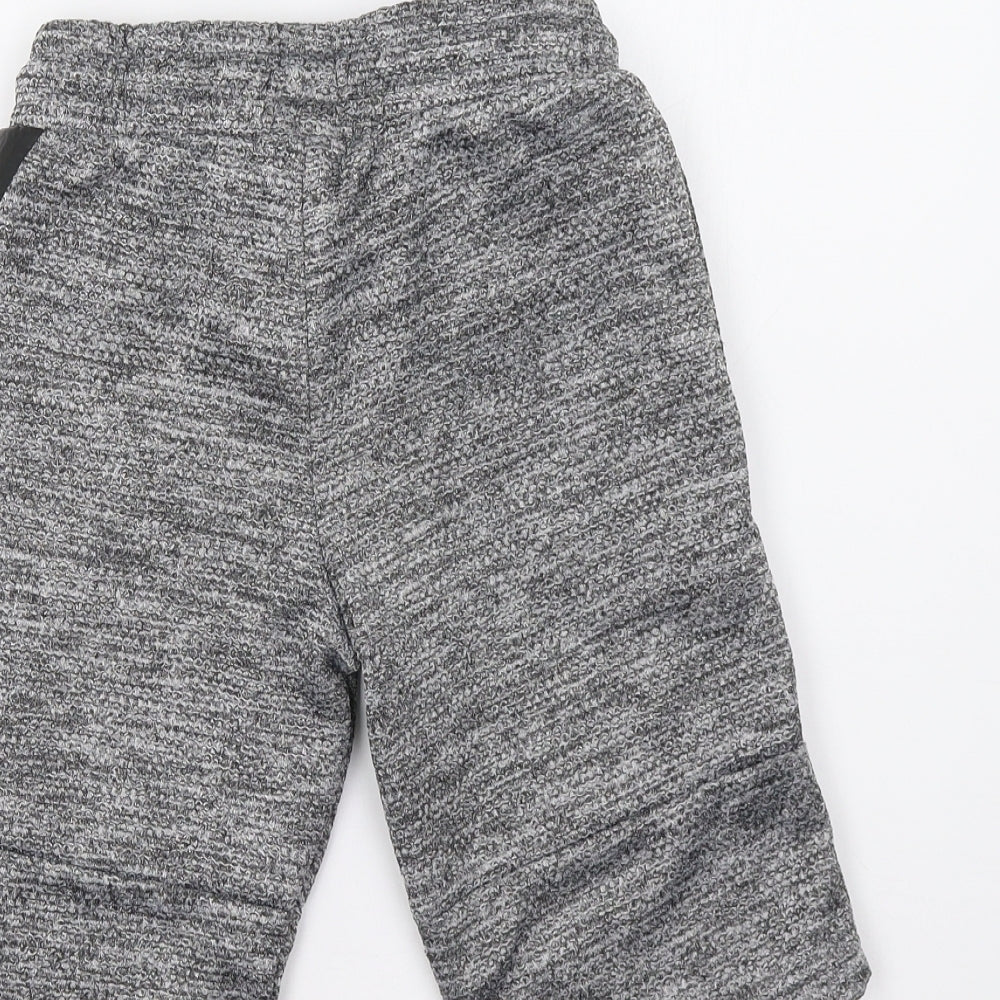 Primark Boys Grey   Sweat Shorts Size 10-11 Years