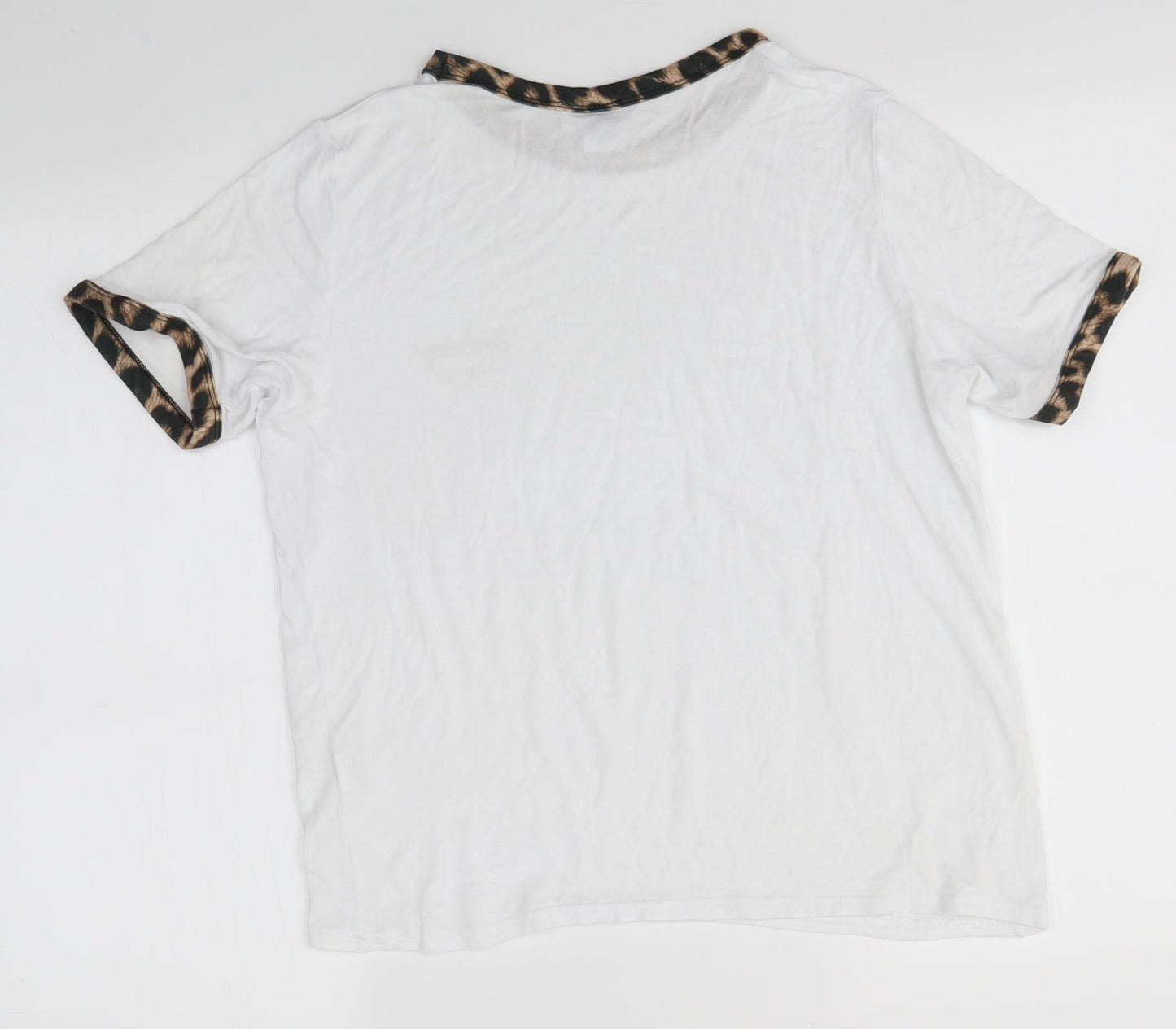 Preworn Womens White   Basic T-Shirt Size 8  - DISNEY