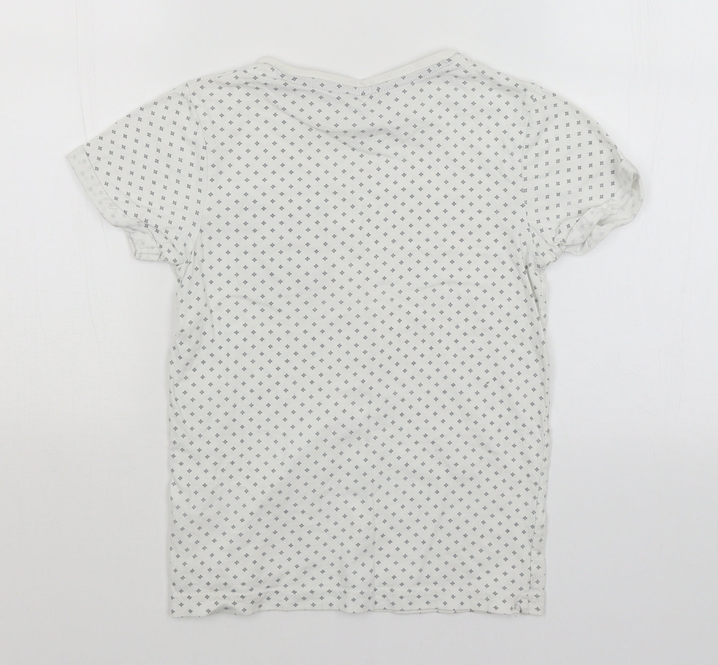 George Boys White Argyle/Diamond  Basic T-Shirt Size 6-7 Years
