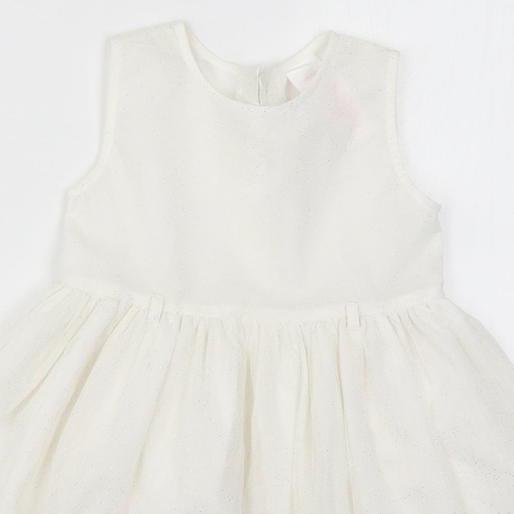 Evie Girls White   A-Line  Size 5 Years