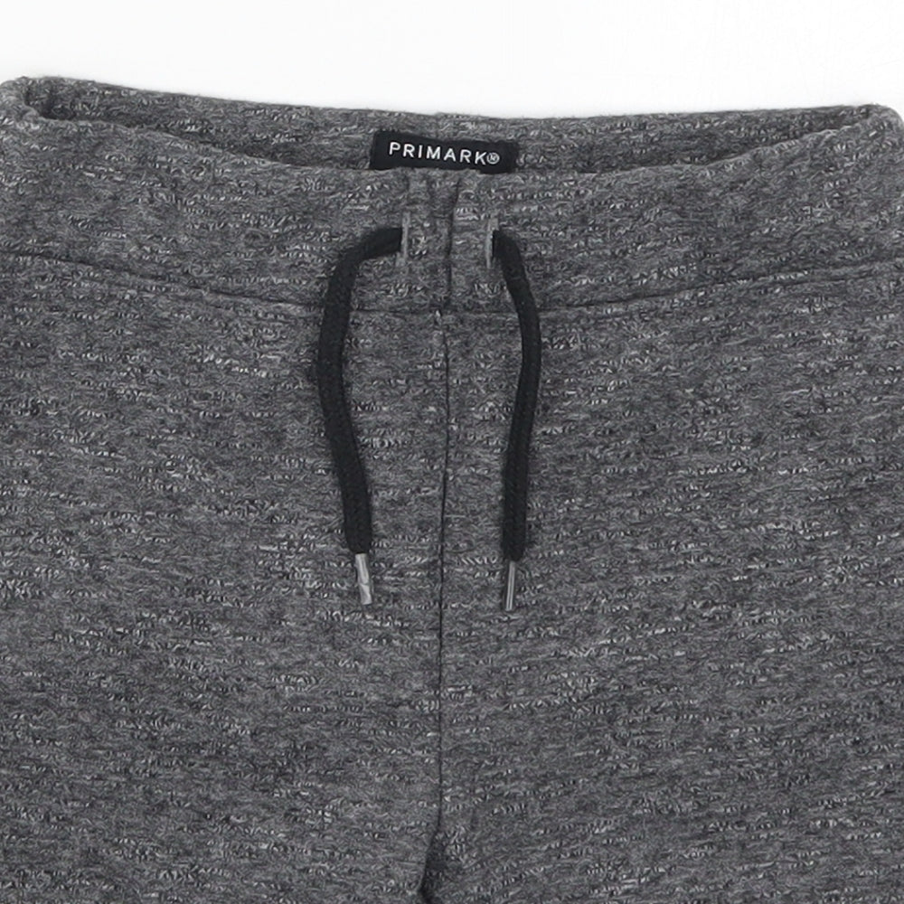 Primark Boys Grey   Sweat Shorts Size 5-6 Years