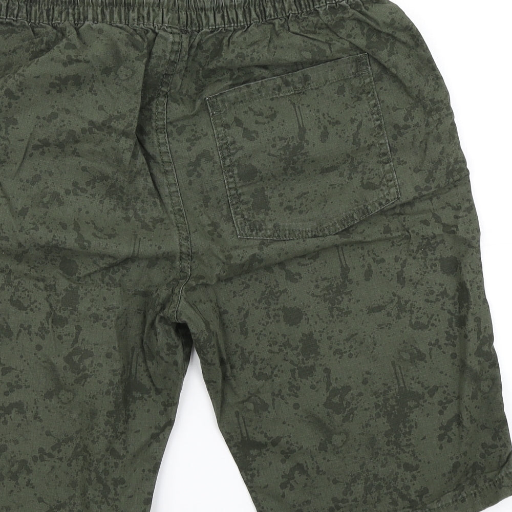 F&F Boys Green Camouflage  Cargo Shorts Size 13-14 Years