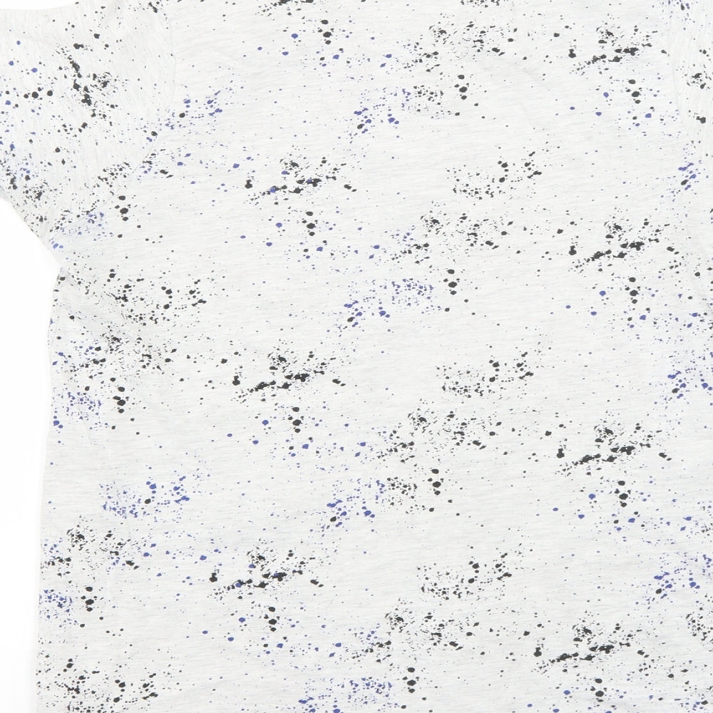 Primark Boys White Geometric  Basic T-Shirt Size 13-14 Years