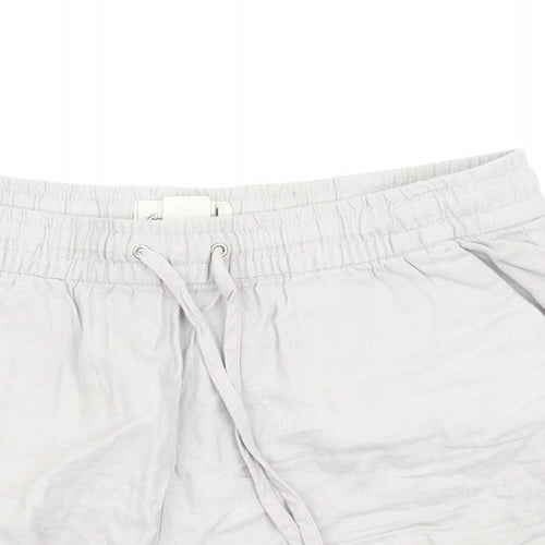 H&M Womens Beige   Hot Pants Shorts Size 8 - Stretch waistband