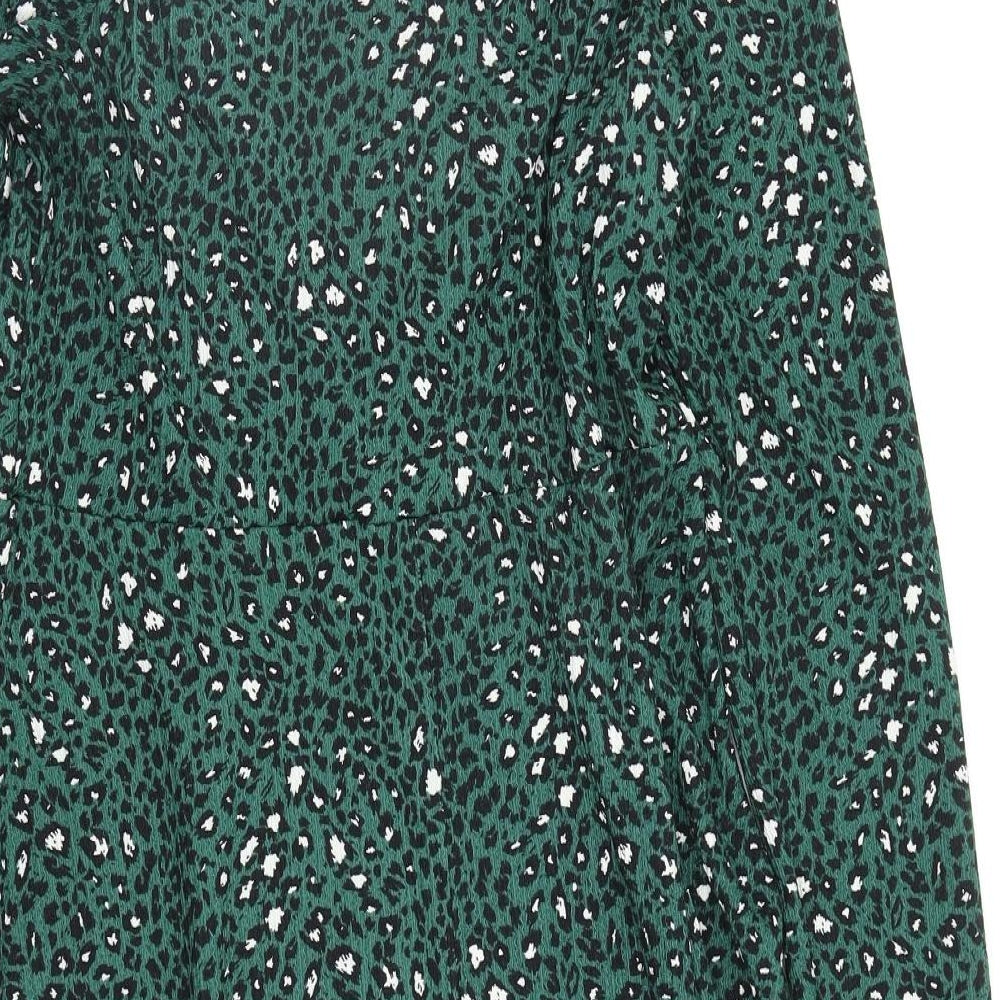 New Look Womens Green Animal Print  Fit & Flare  Size 18
