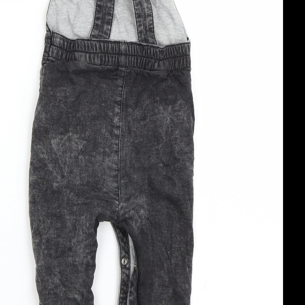 Matalan Boys Black   Dungaree Outfit/Set Size 12-18 Months