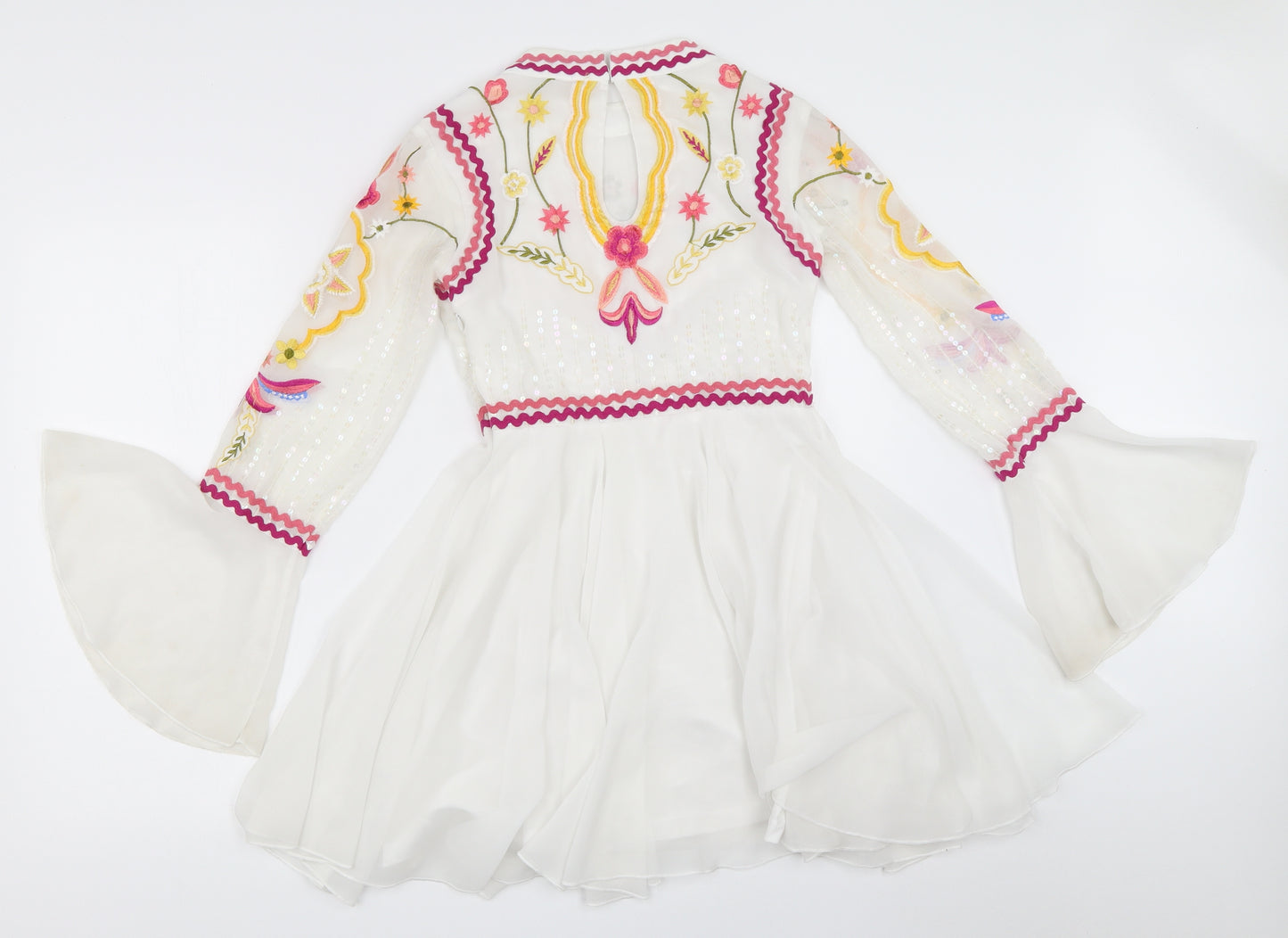 Frock and Frill Womens White   Fit & Flare  Size 6