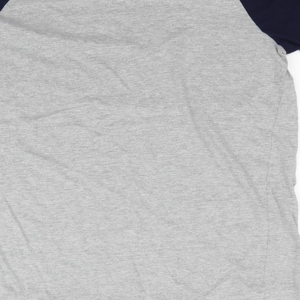 Studio Loungewear Mens Grey    T-Shirt Size XL