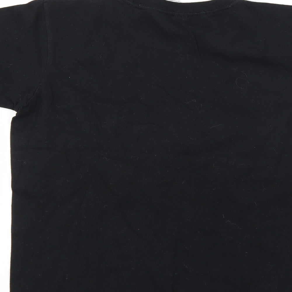 Gildan Girls Black Geometric  Basic T-Shirt Size 14-15 Years  - billie eilish