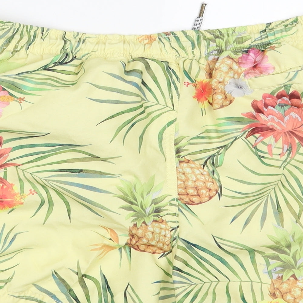 Primark Mens Yellow Paisley  Sweat Shorts Size XL