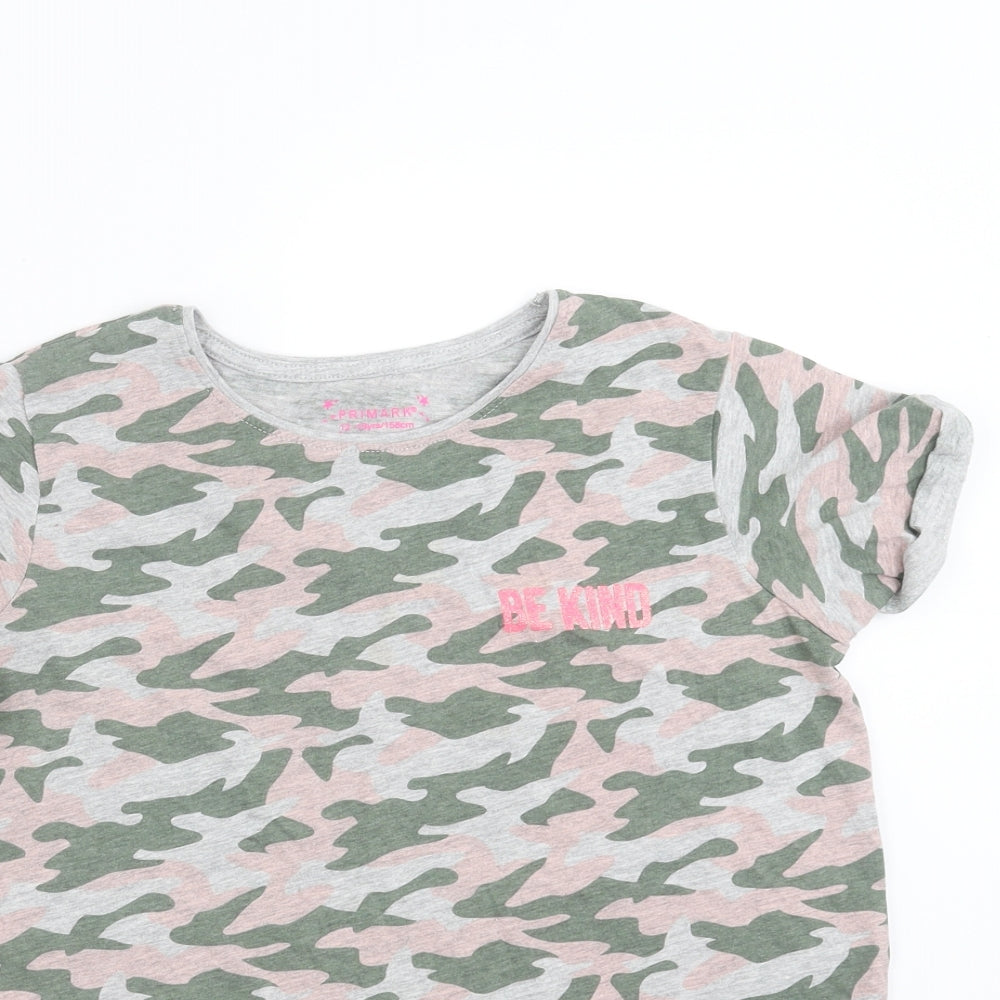 Primark Girls Grey Camouflage  Basic T-Shirt Size 12-13 Years  - be kind