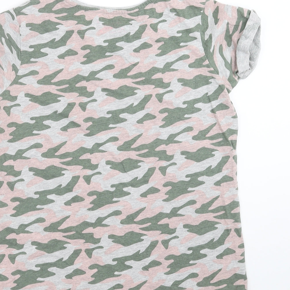 Primark Girls Grey Camouflage  Basic T-Shirt Size 12-13 Years  - be kind