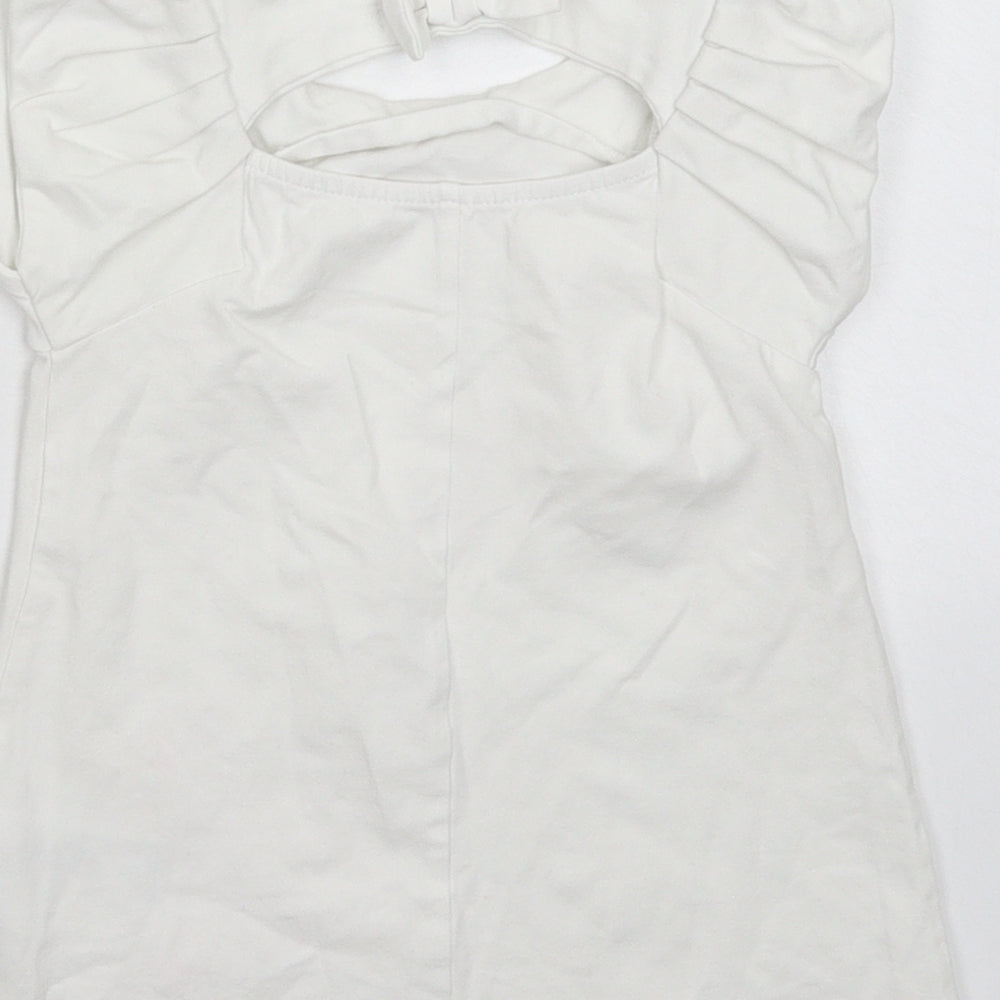 Myrl Girls White Floral  Basic T-Shirt Size 3-4 Years