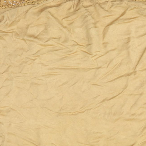 ANYPLACE Womens Gold   Basic T-Shirt Size M