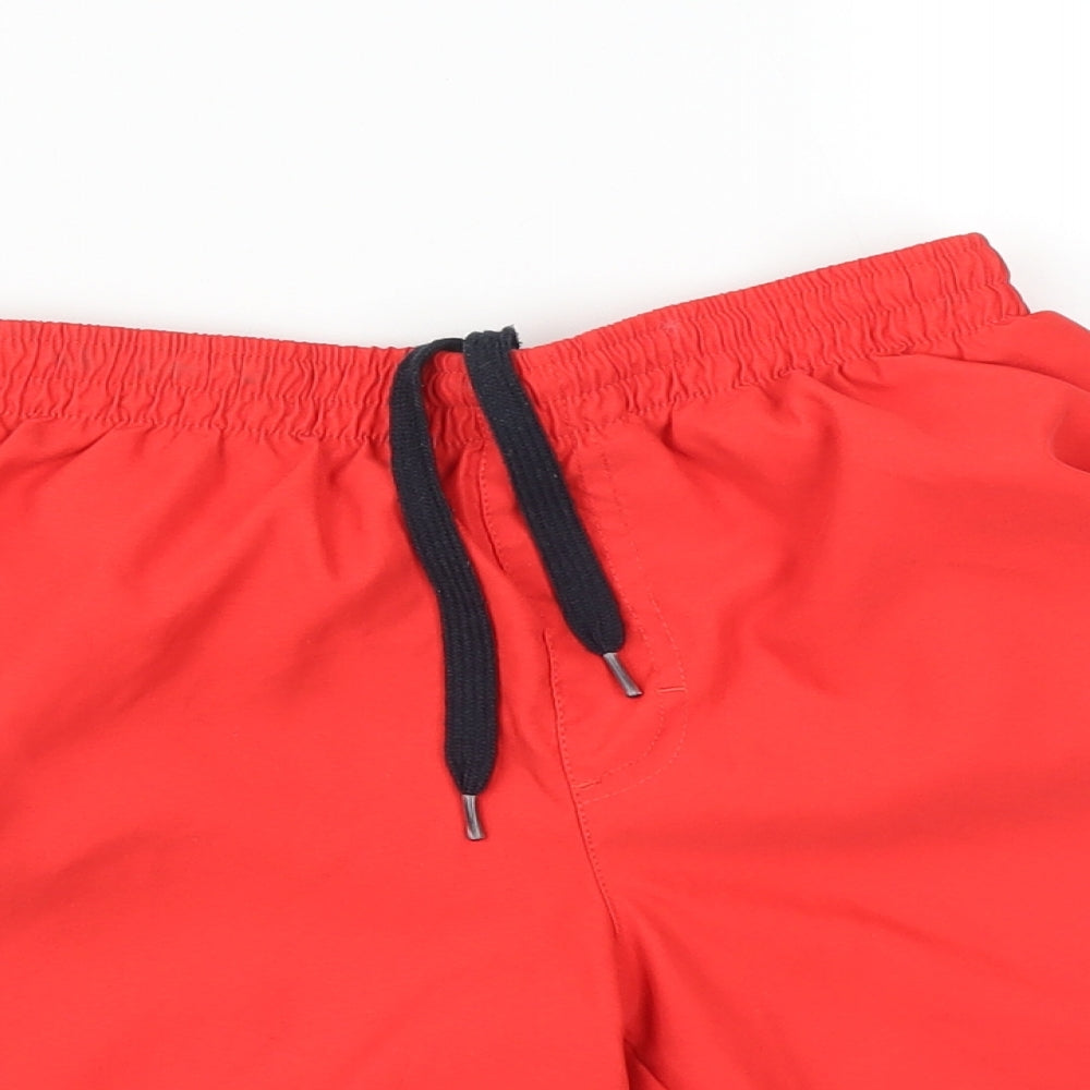 Nike Boys Red   Sweat Shorts Size 7-8 Years