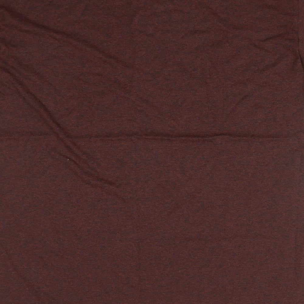 Gildan Mens Brown    T-Shirt Size L