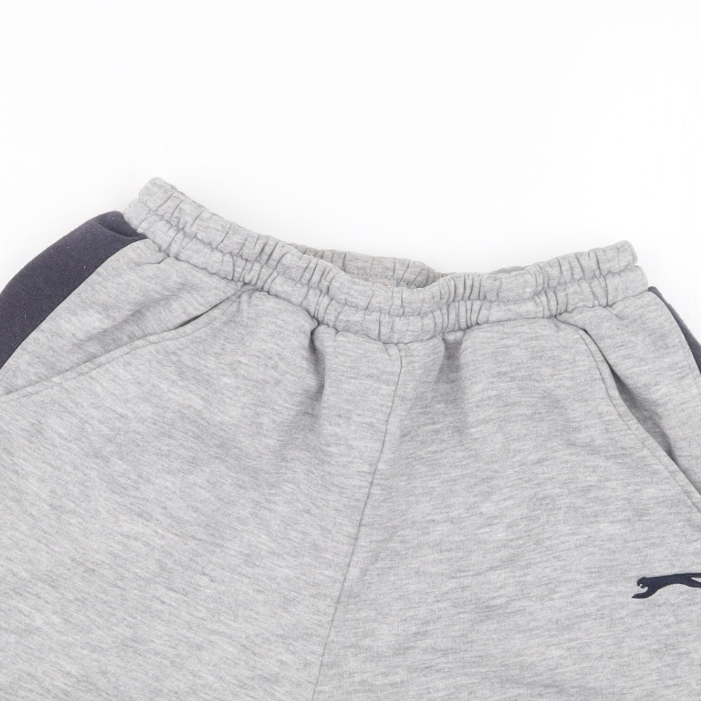 Slazenger Boys Grey   Sweat Shorts Size 9-10 Years