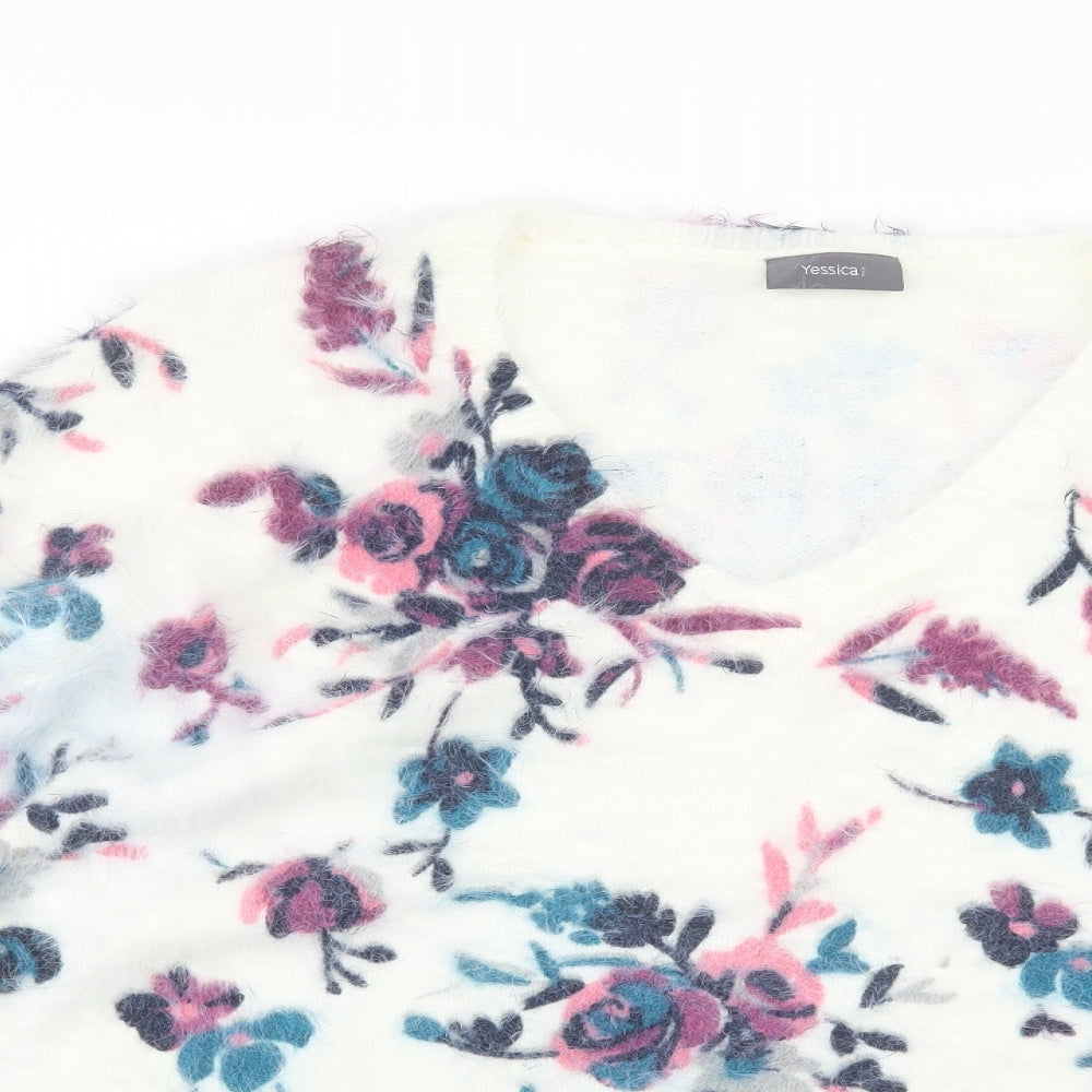 C&A Womens White Floral Knit Pullover Jumper Size L