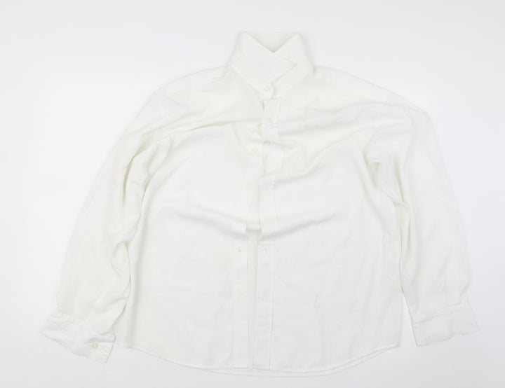 Outfit Mens White Button-Up Size L