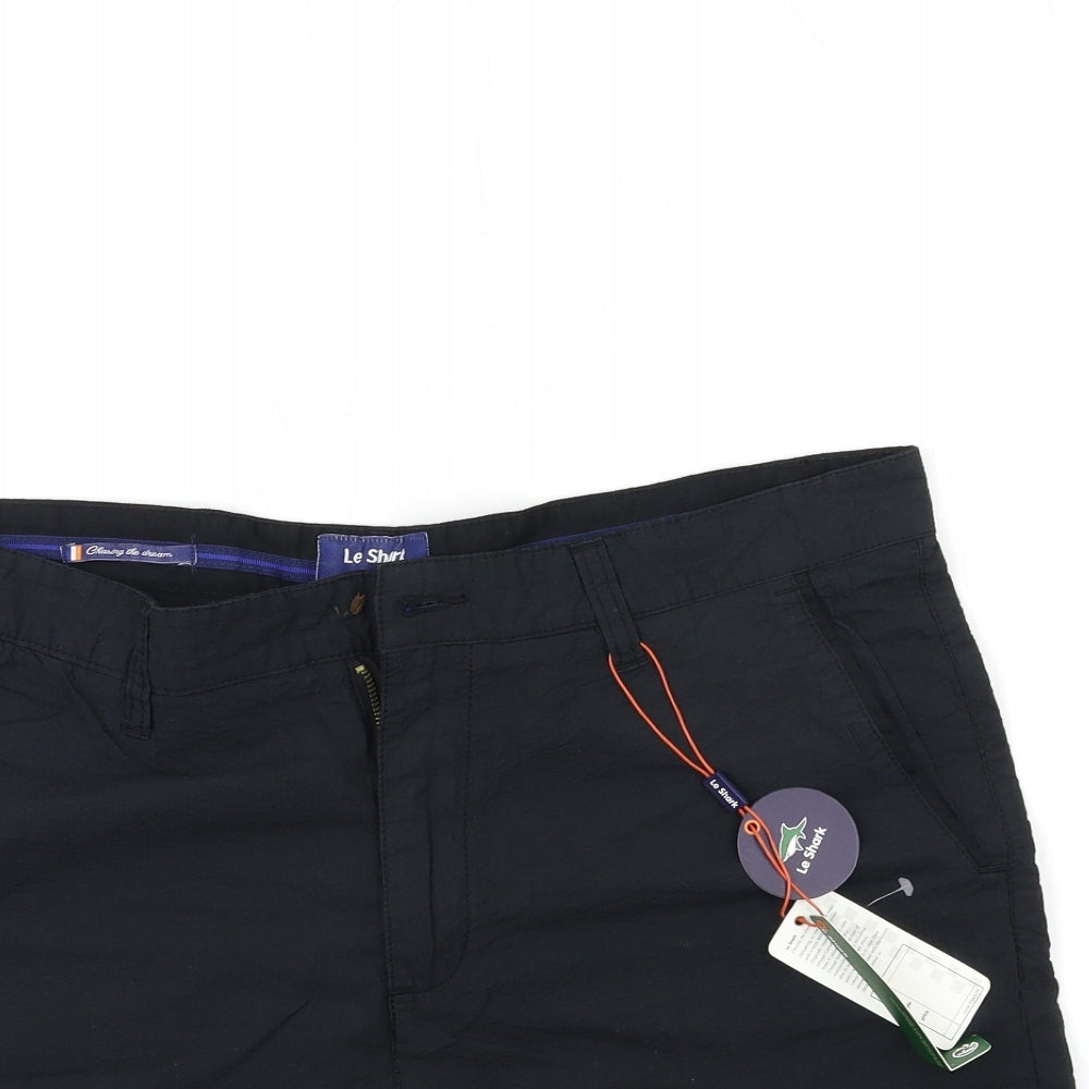 LE SHARK Mens Black   Bermuda Shorts Size XL