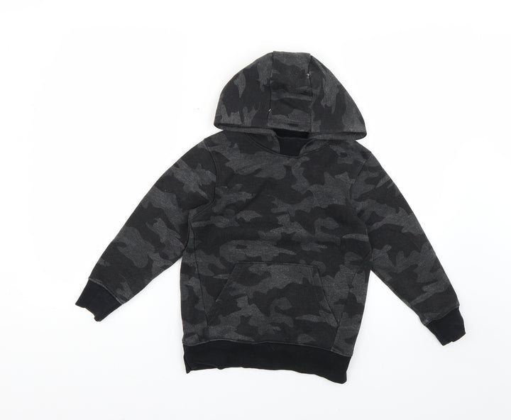 Matalan Boys Grey Camouflage Pullover Hoodie Size 7 Years