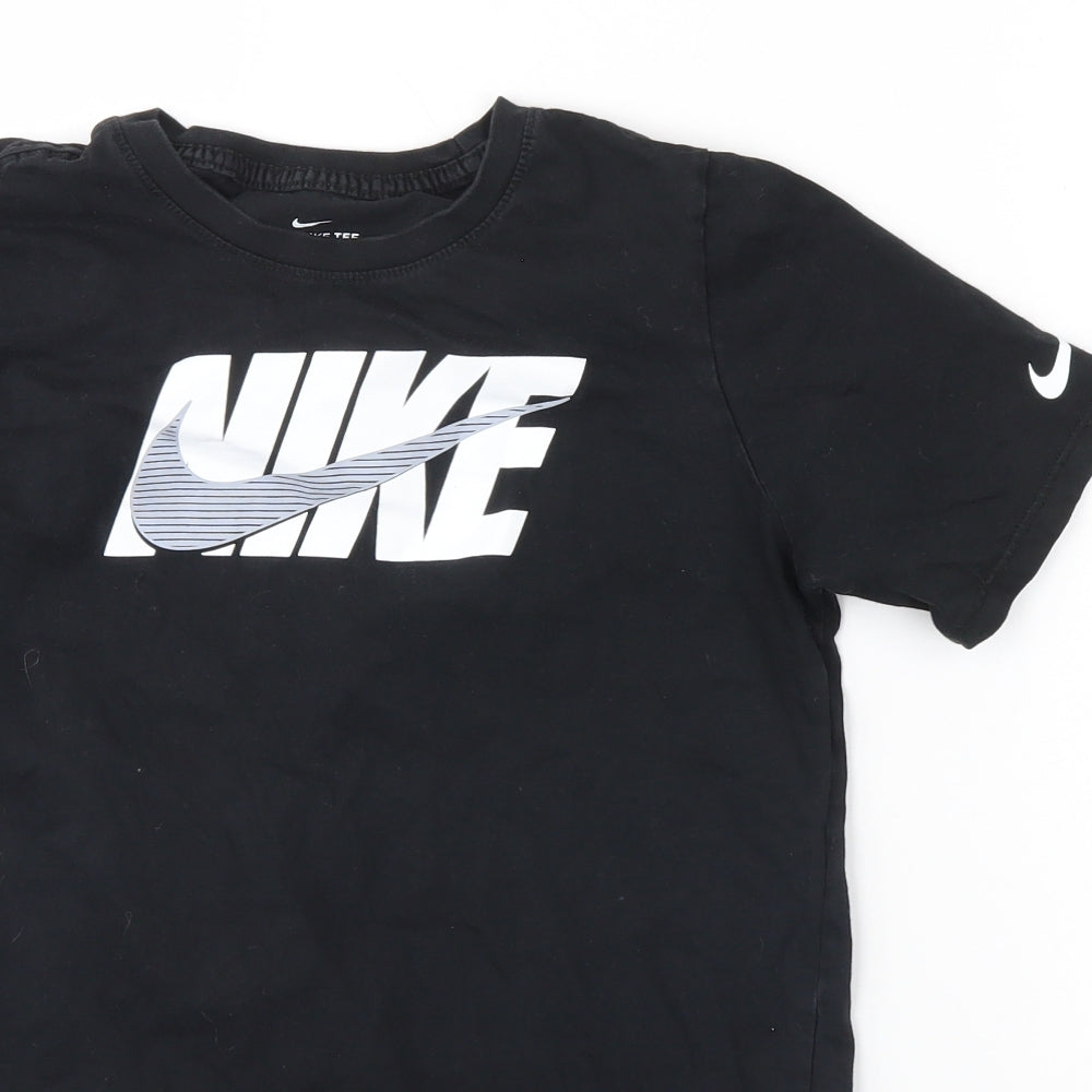 Nike Boys Black   Basic T-Shirt Size 13 Years