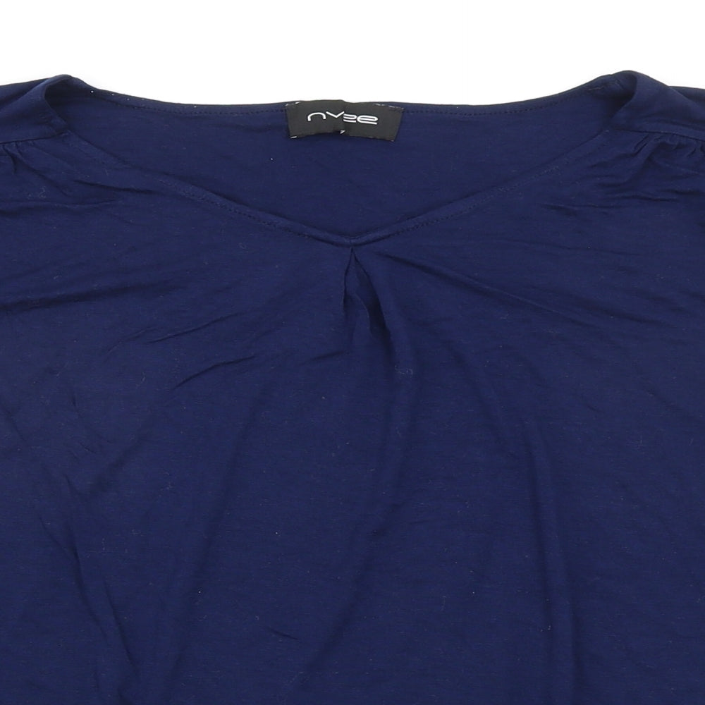 nevee Womens Blue   Basic T-Shirt Size M