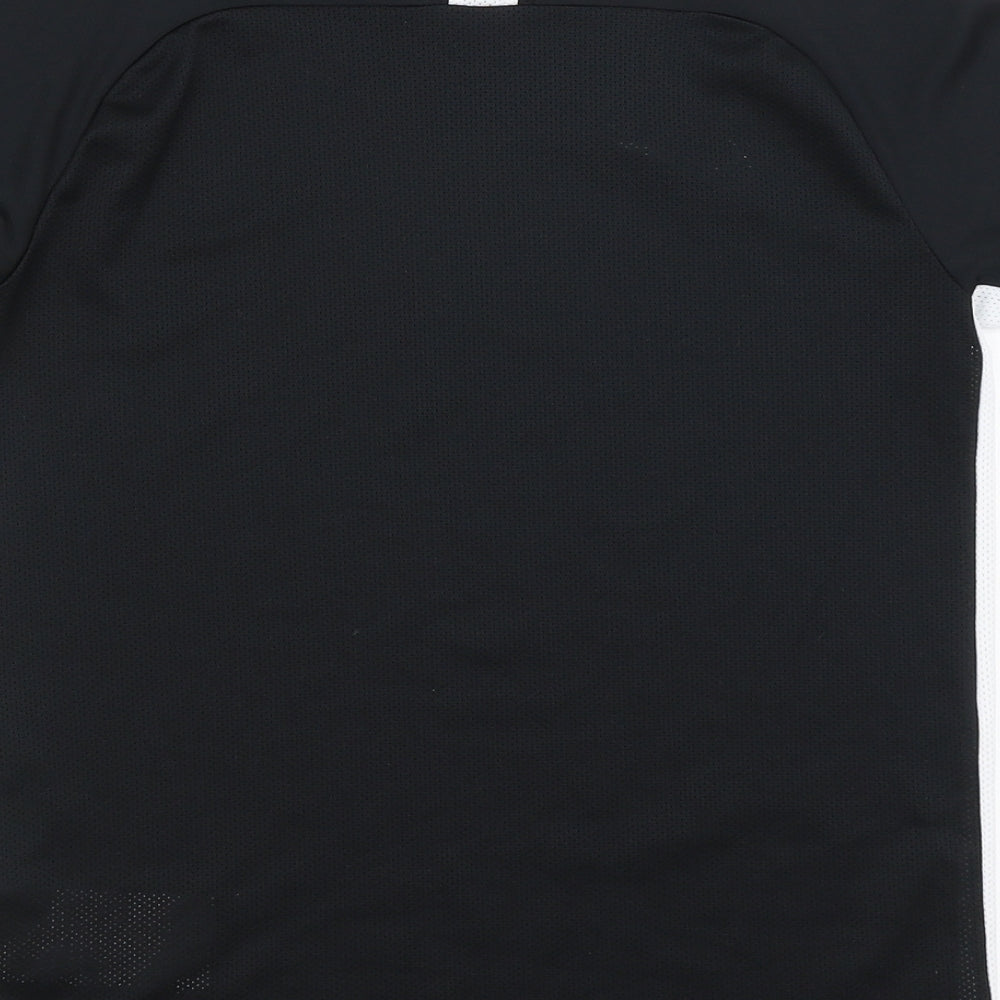 Nike Boys Black   Basic T-Shirt Size 12-13 Years