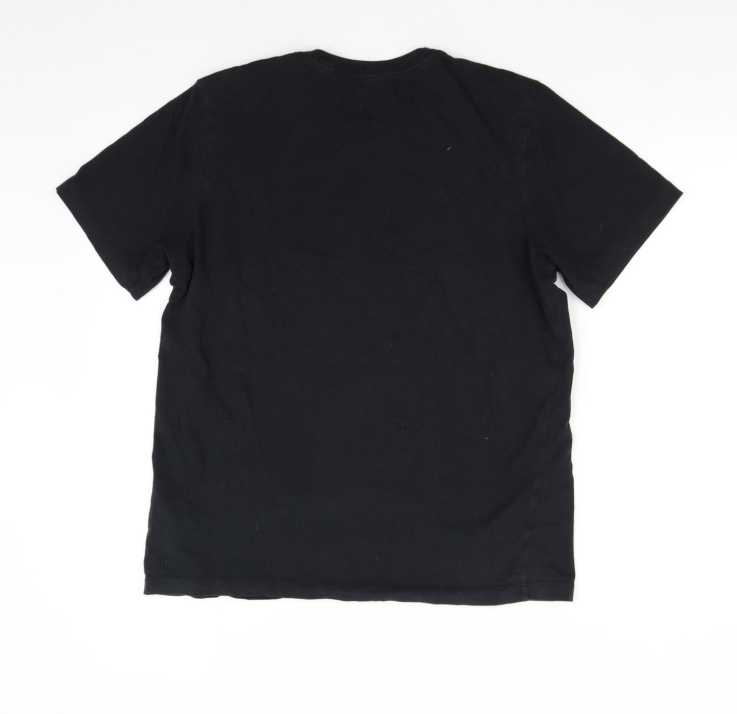 Nike Mens Black    T-Shirt Size M