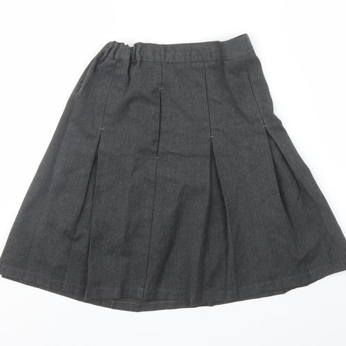 M&S Girls Grey   Pleated Skirt Size 7 Years