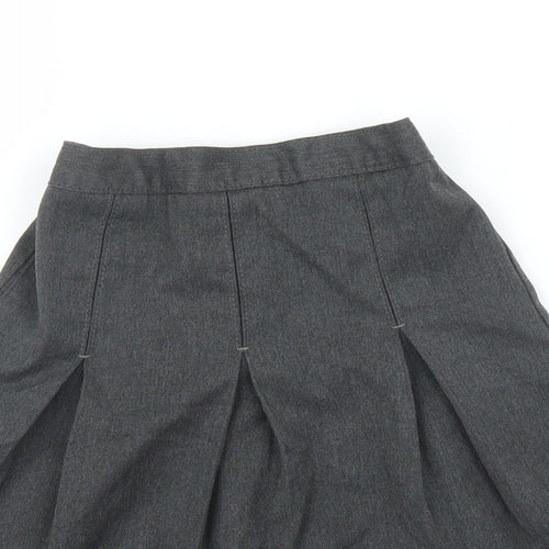 M&S Girls Grey   Pleated Skirt Size 8 Years