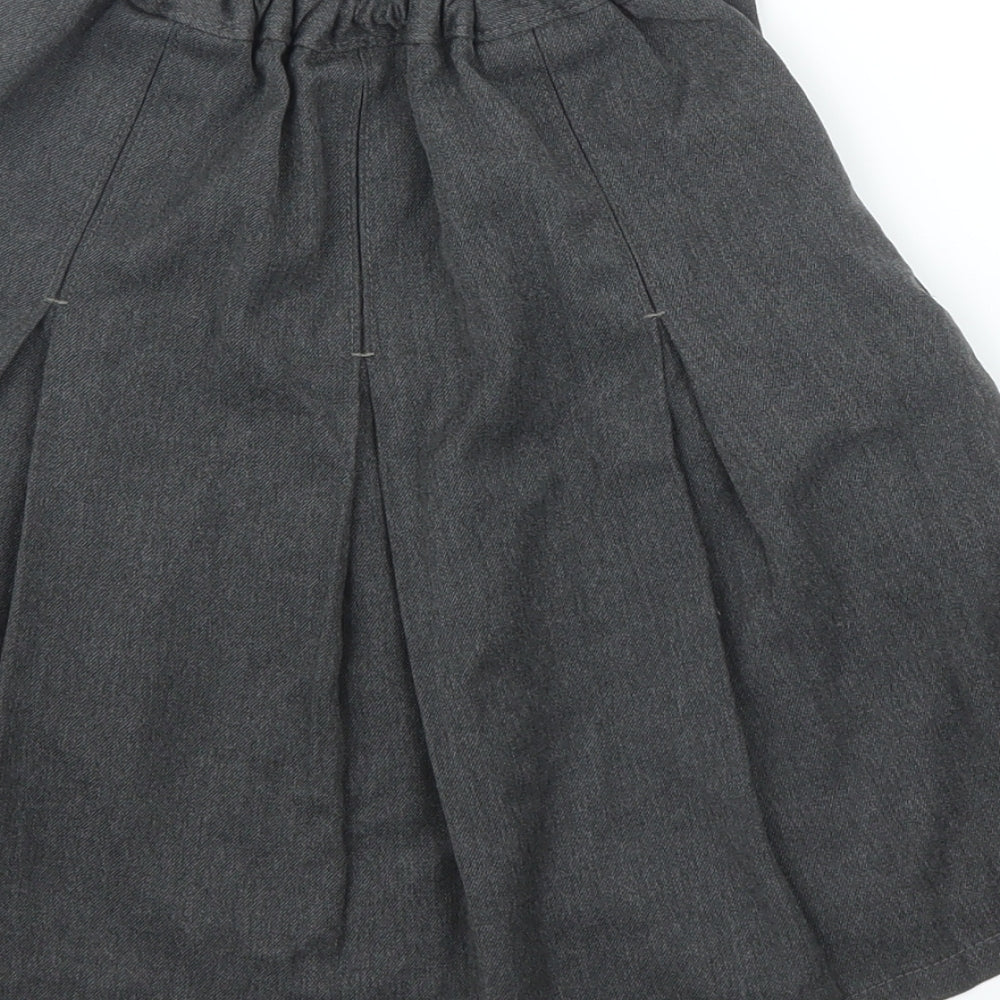 M&S Girls Grey   Pleated Skirt Size 8 Years