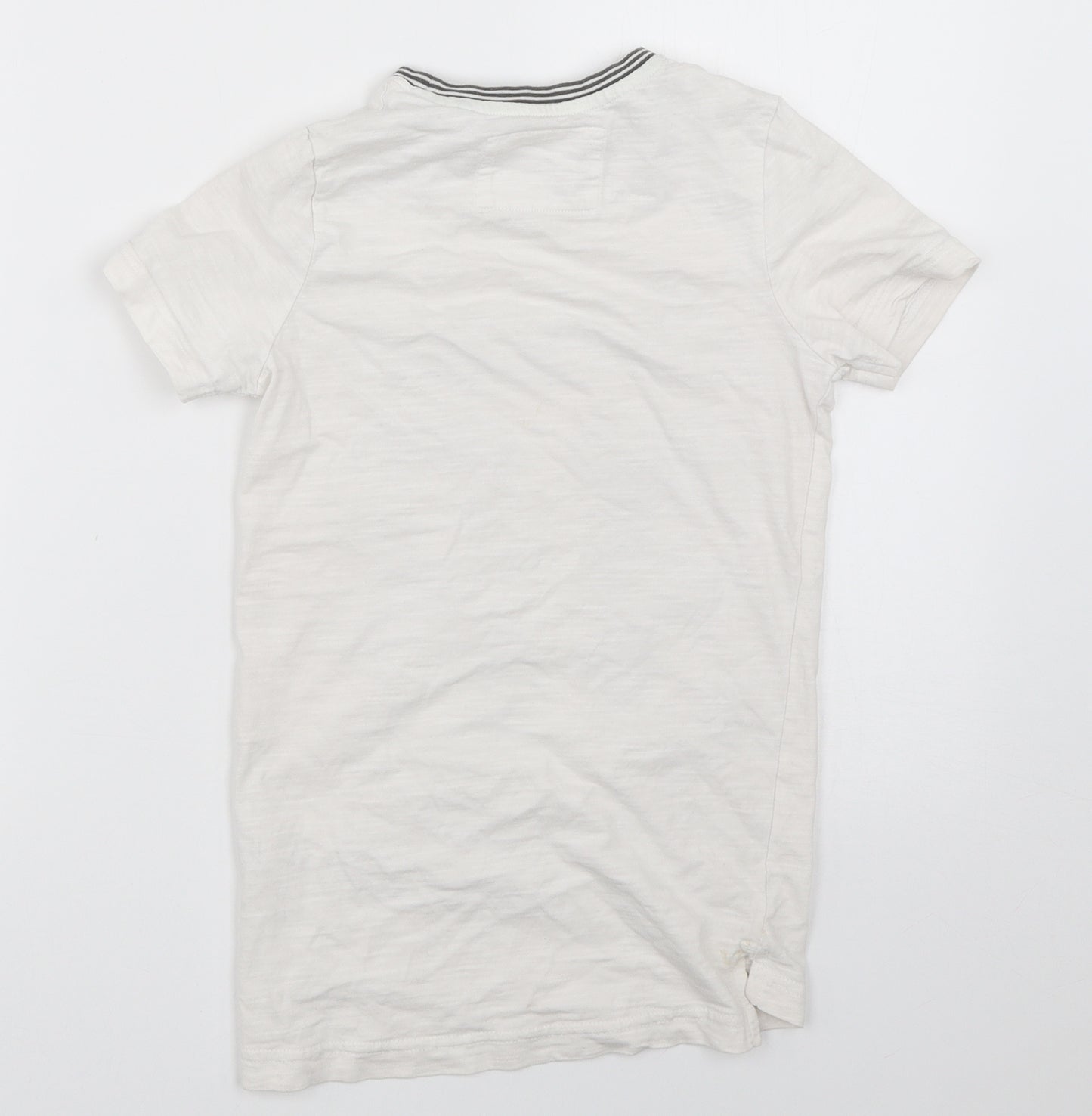 TU Boys Ivory   Basic T-Shirt Size 7 Years