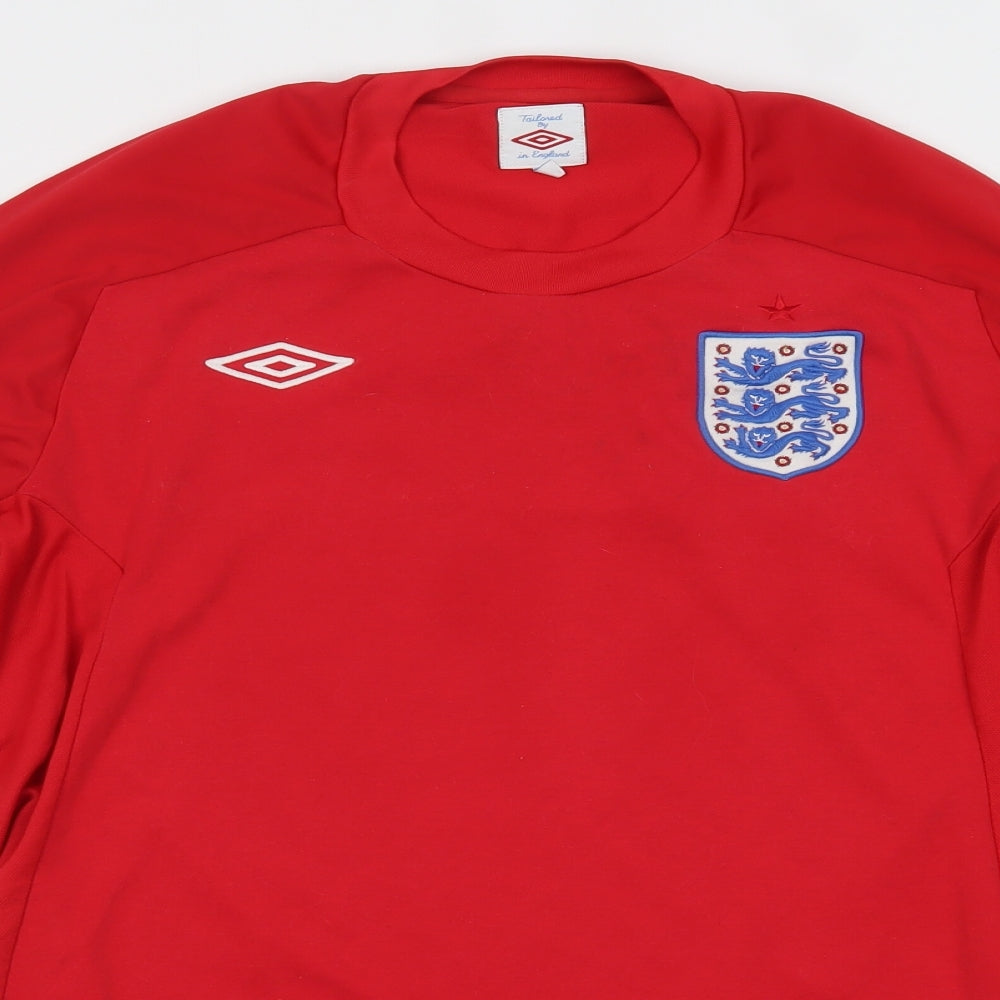 Umbro Mens Red   Jersey T-Shirt Size 42