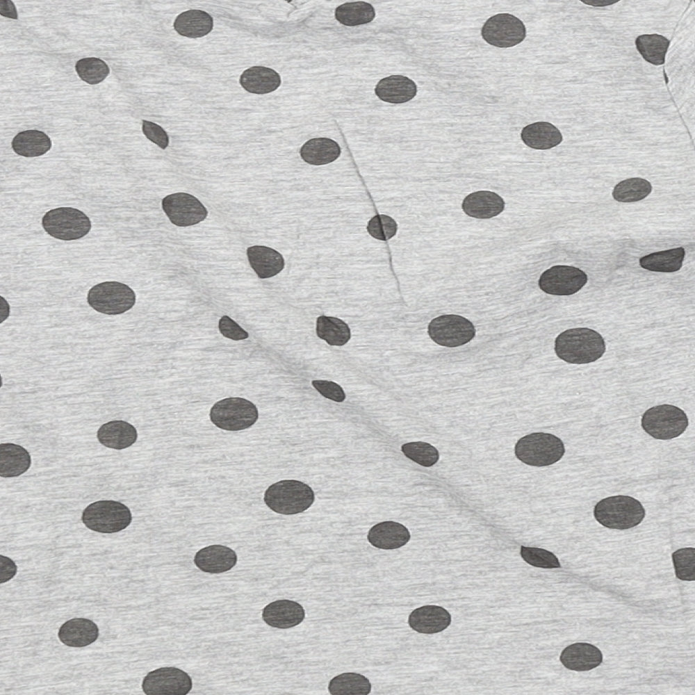 Preworn Girls Grey Spotted   T-Shirt Size 3-4 Years