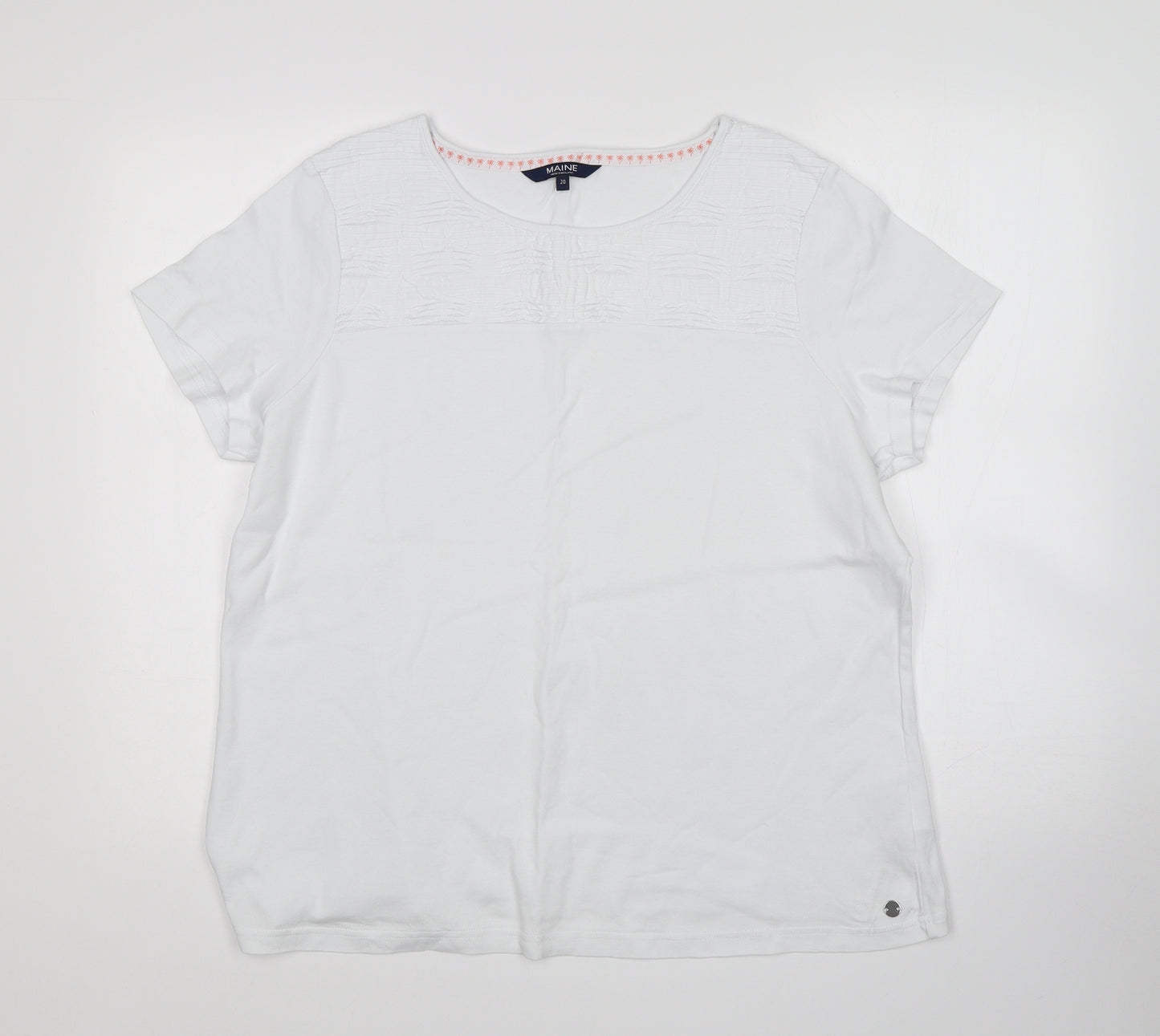 Maine Womens White   Basic T-Shirt Size 20