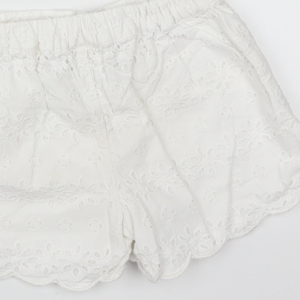 NEXT Girls White Floral   Shorts Size 3-4 Years