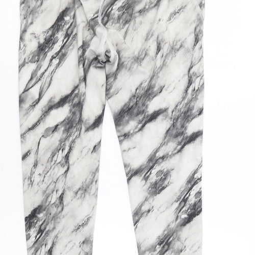 USA Pro Womens Grey Geometric  Capri Leggings Size 12 L24.5 in