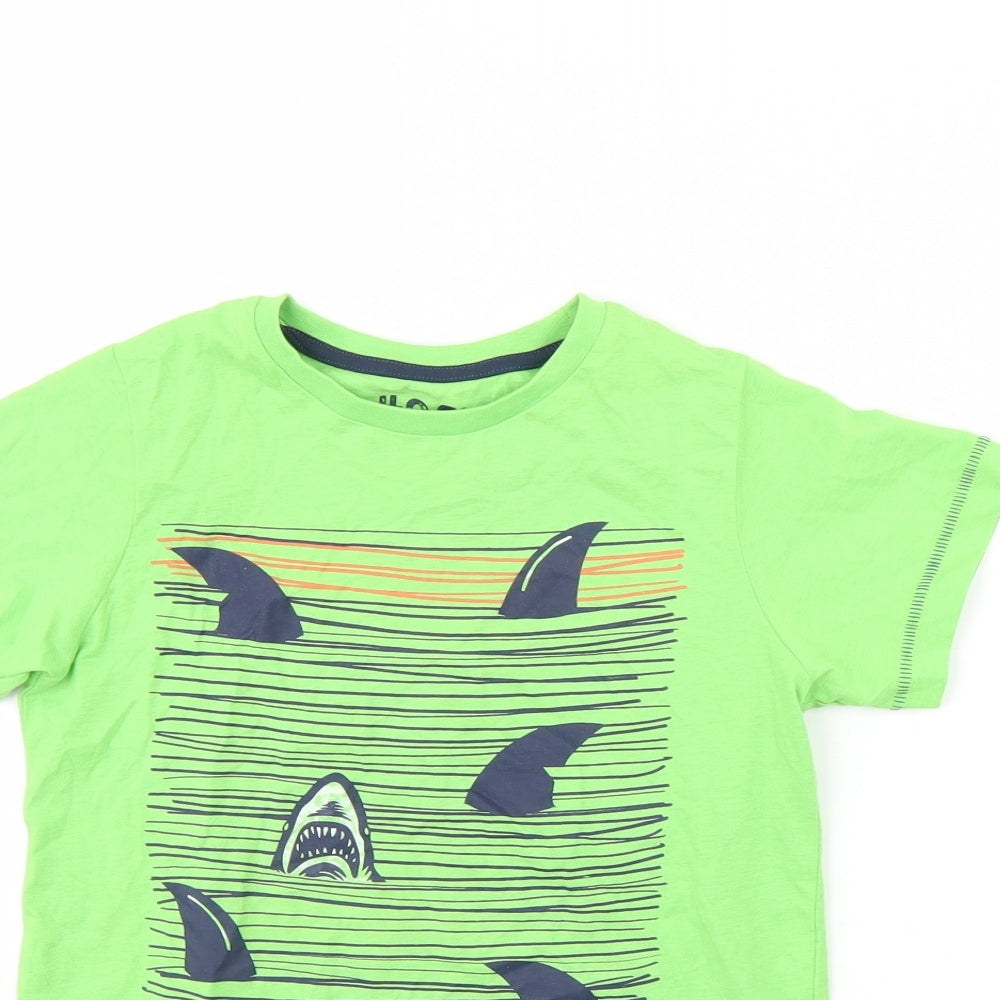 Preworn Boys Green   Basic T-Shirt Size 8 Years  - Sharks