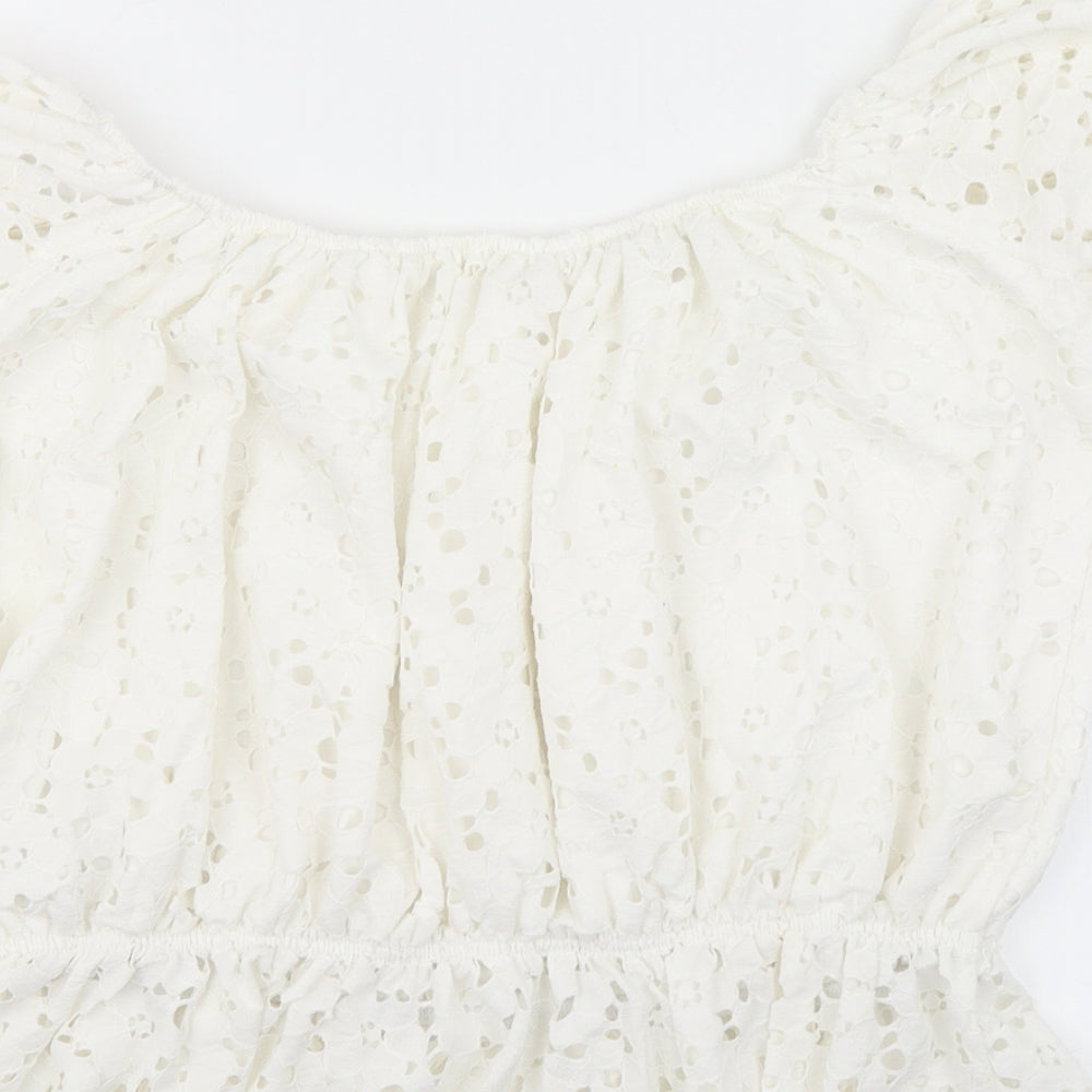V Womens White   Basic Blouse Size 18