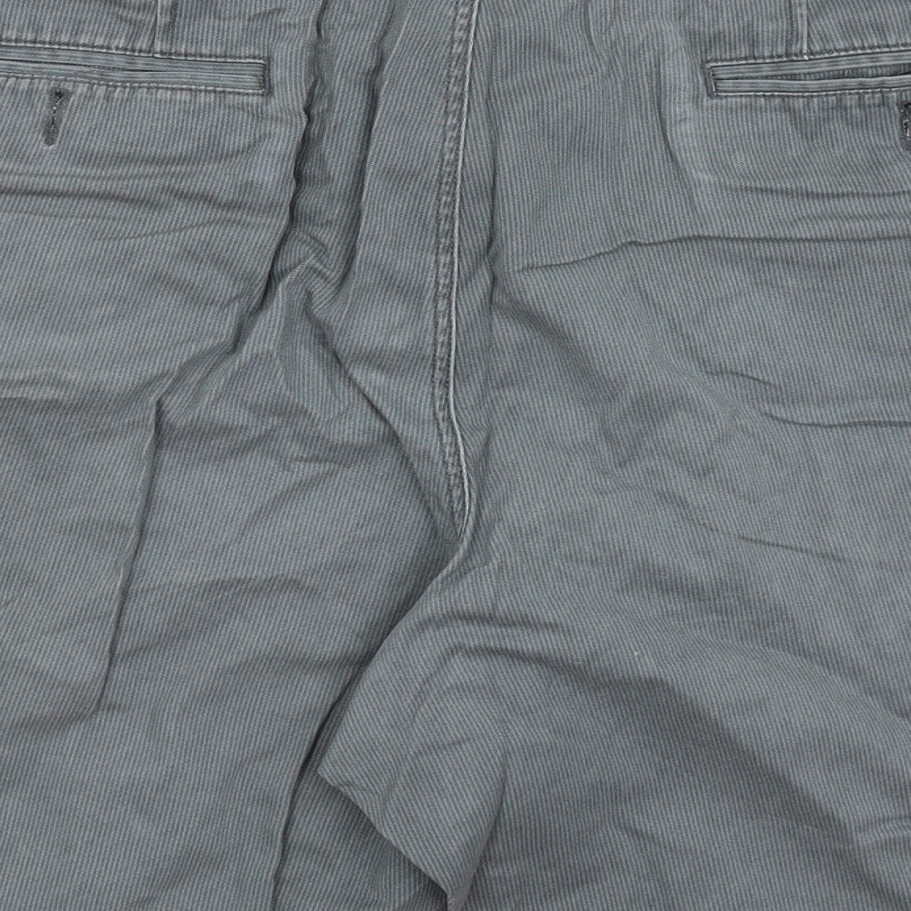 Maine Mens Grey   Chino Shorts Size 46 in