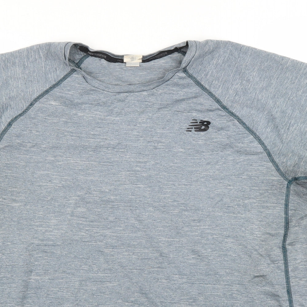 New Balance Mens Grey    T-Shirt Size L