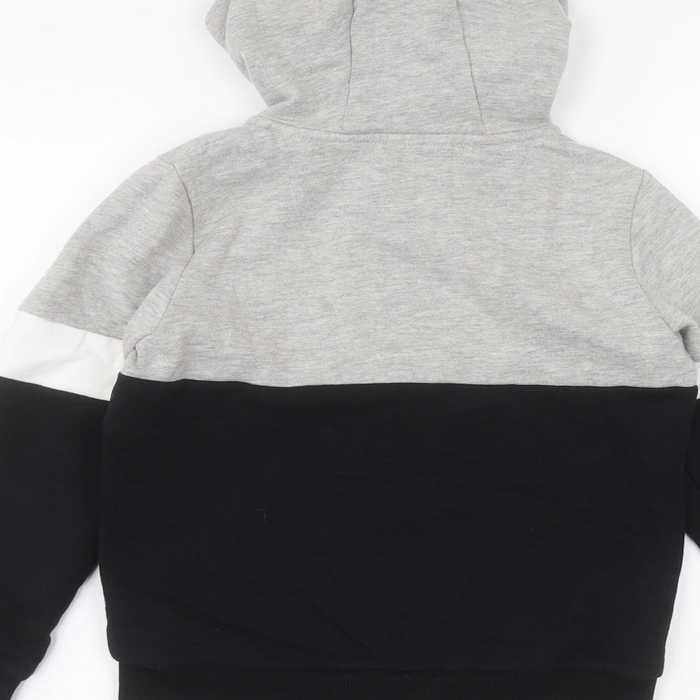 Nutmeg Boys Black   Full Zip Hoodie Size 7-8 Years