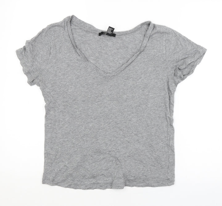 FOREVER 21 Womens Grey Basic T-Shirt Size S
