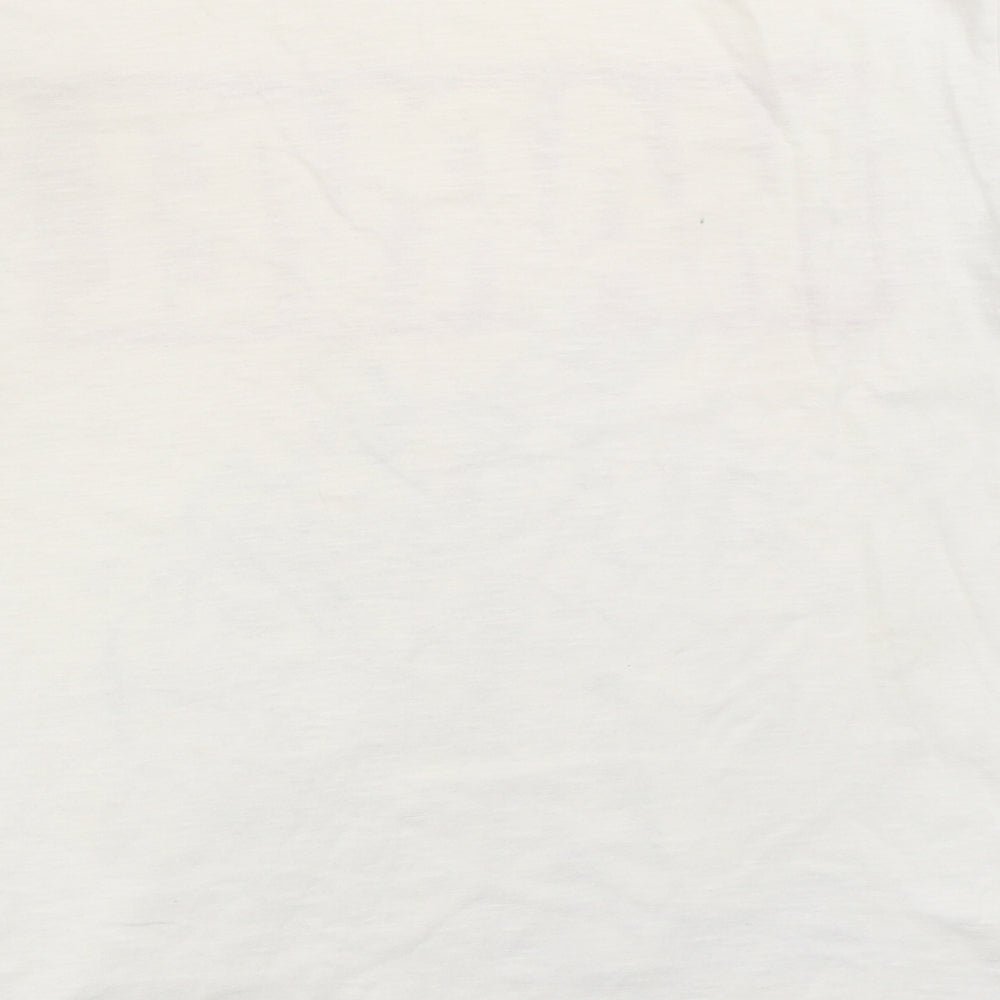 Cedar Wood State Mens White    T-Shirt Size L  - marvel