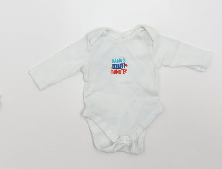Primark Baby White   Babygrow One-Piece Size 0-3 Months