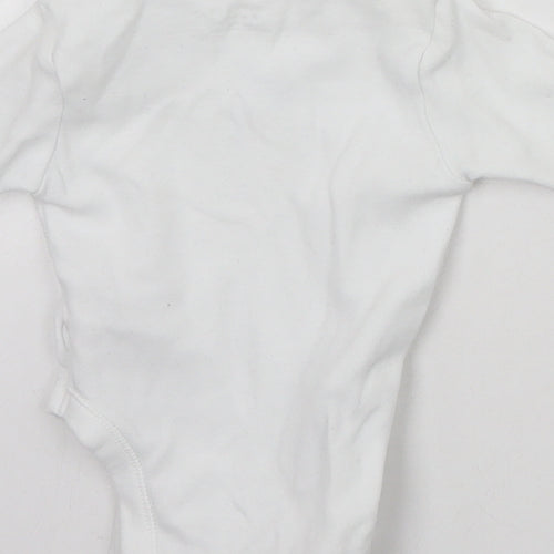 Primark Baby White   Babygrow One-Piece Size 0-3 Months