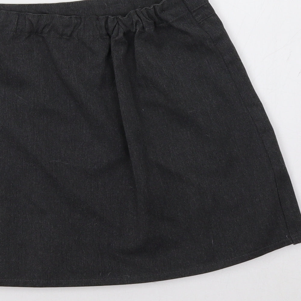 M&S Girls Grey   Pleated Skirt Size 9 Years