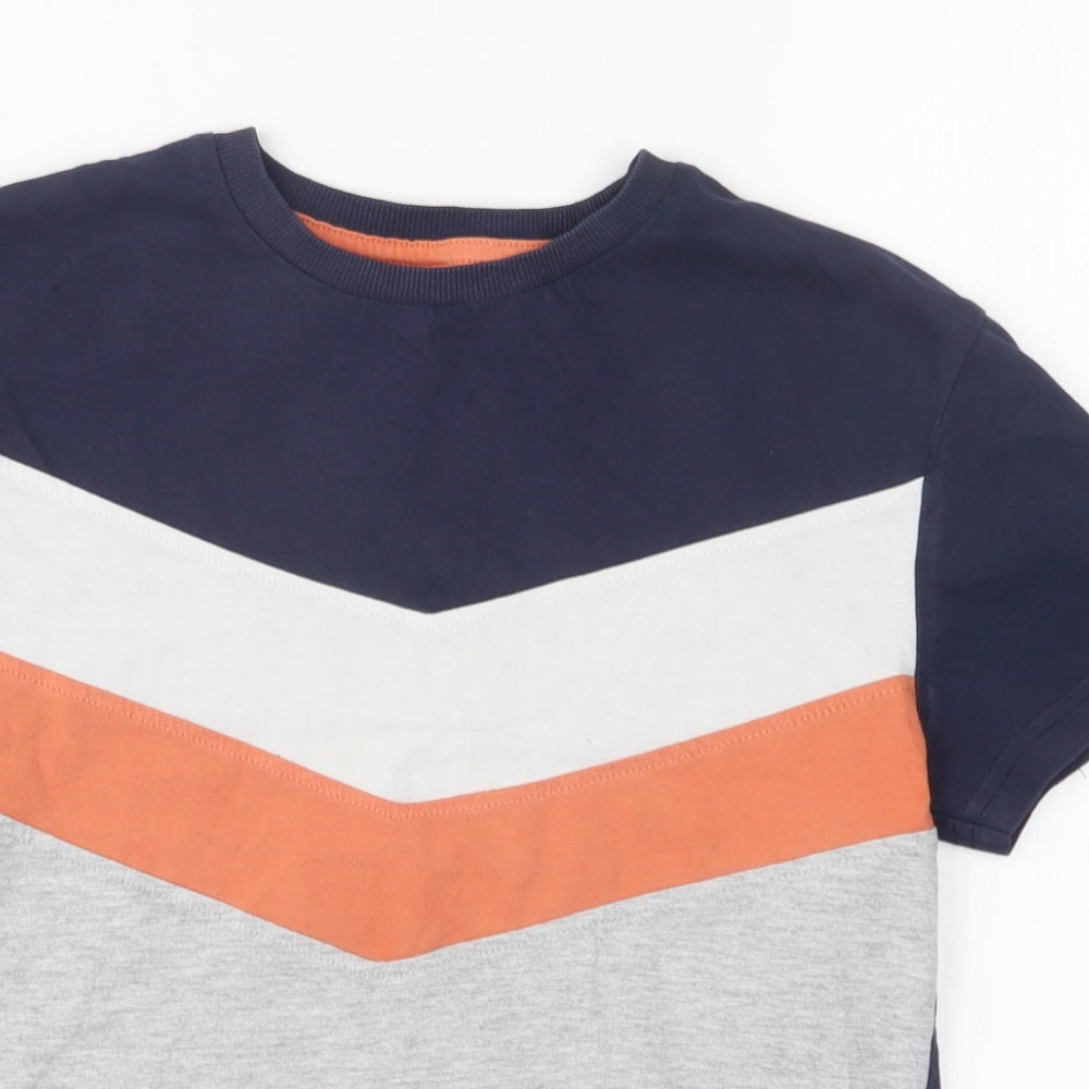 Marks and Spencer Boys Grey   Basic T-Shirt Size 7-8 Years