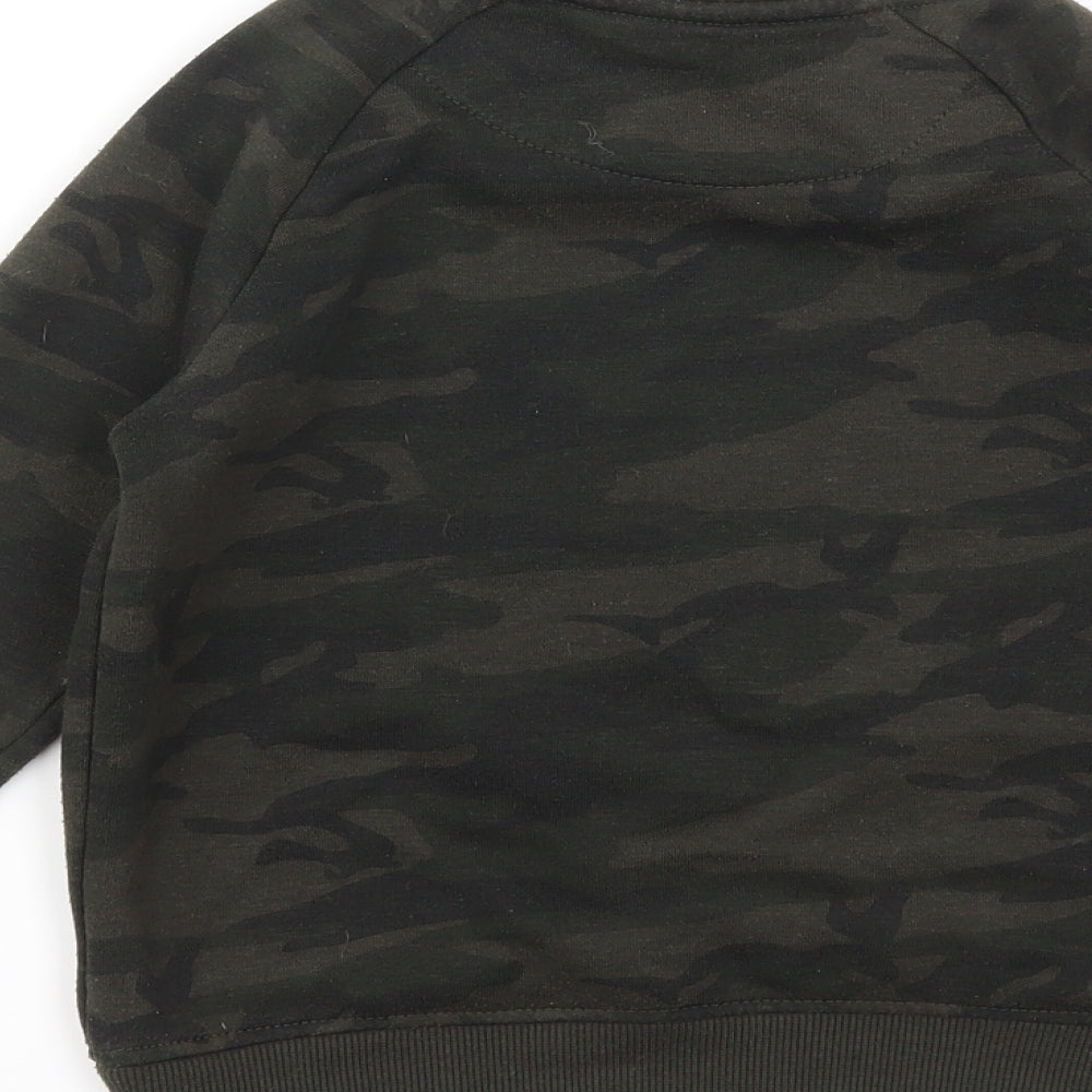 Primark Boys Green Camouflage  Pullover Jumper Size 6-7 Years